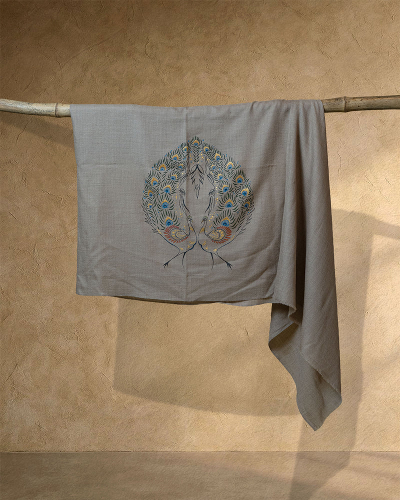 Mane Dusk Cashmere stole Ivory stole from the Ashwaa Equestrian collection