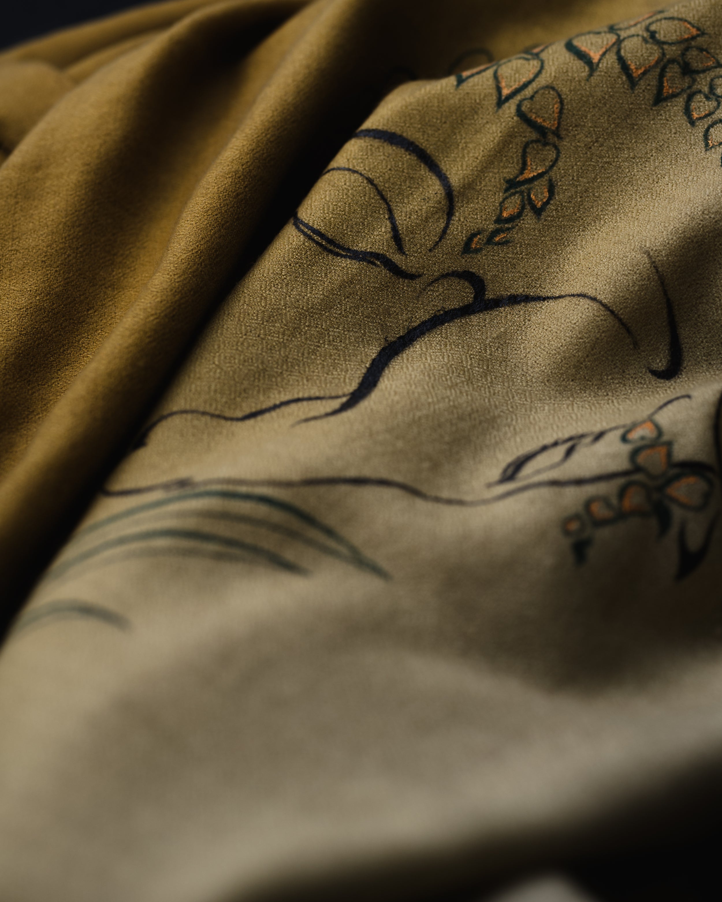 Levade Gilt Cashmere Stole — Lemon Yellow stole from the Ashwaa Dressage collection