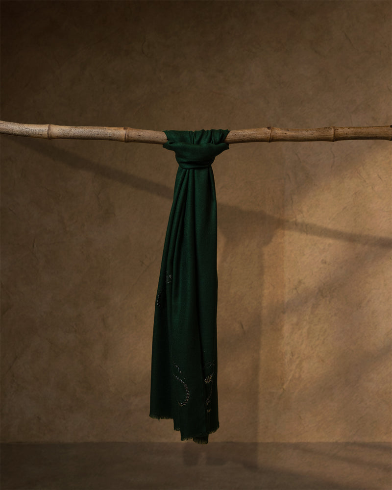 Spur Glint Wool Stole — Green stole from the Ashwaa Equestrian collection