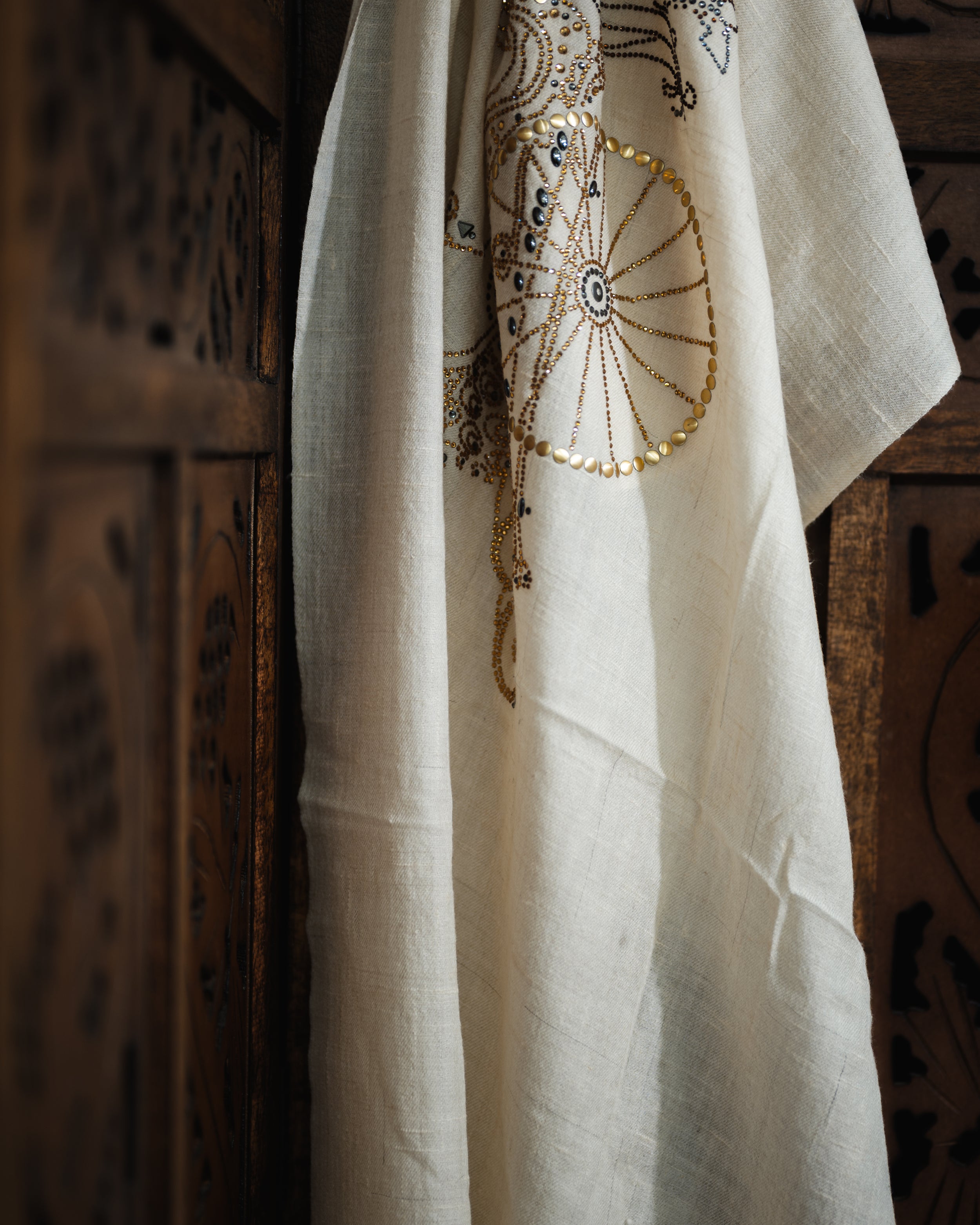 Girth Gilt Cashmere Stole — Cream stole from the Ashwaa Equestrian collection