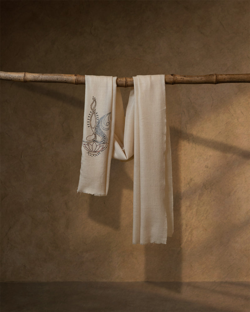 Forelock Flame Cashmere Stole — Cream stole from the Ashwaa Equestrian collection