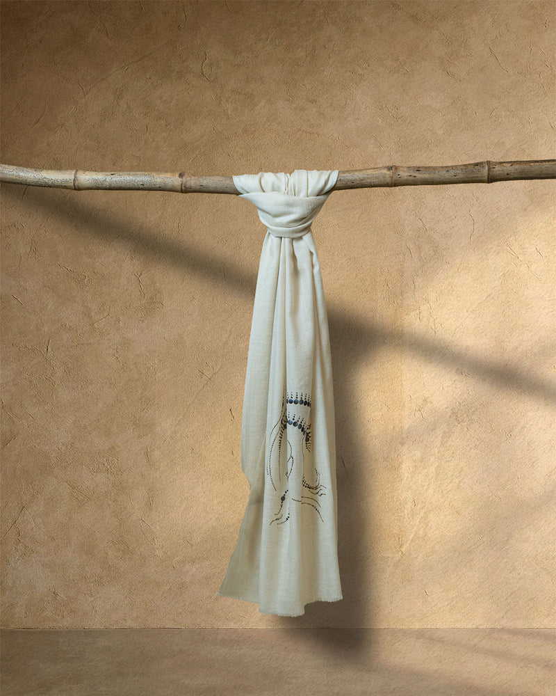 Tempi Frost Cashmere stole  Ivory stole from the Ashwaa Dressage collection
