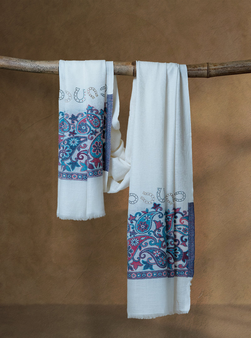 Croup Dusk Wool Stole — Cream stole from the Ashwaa Equestrian collection