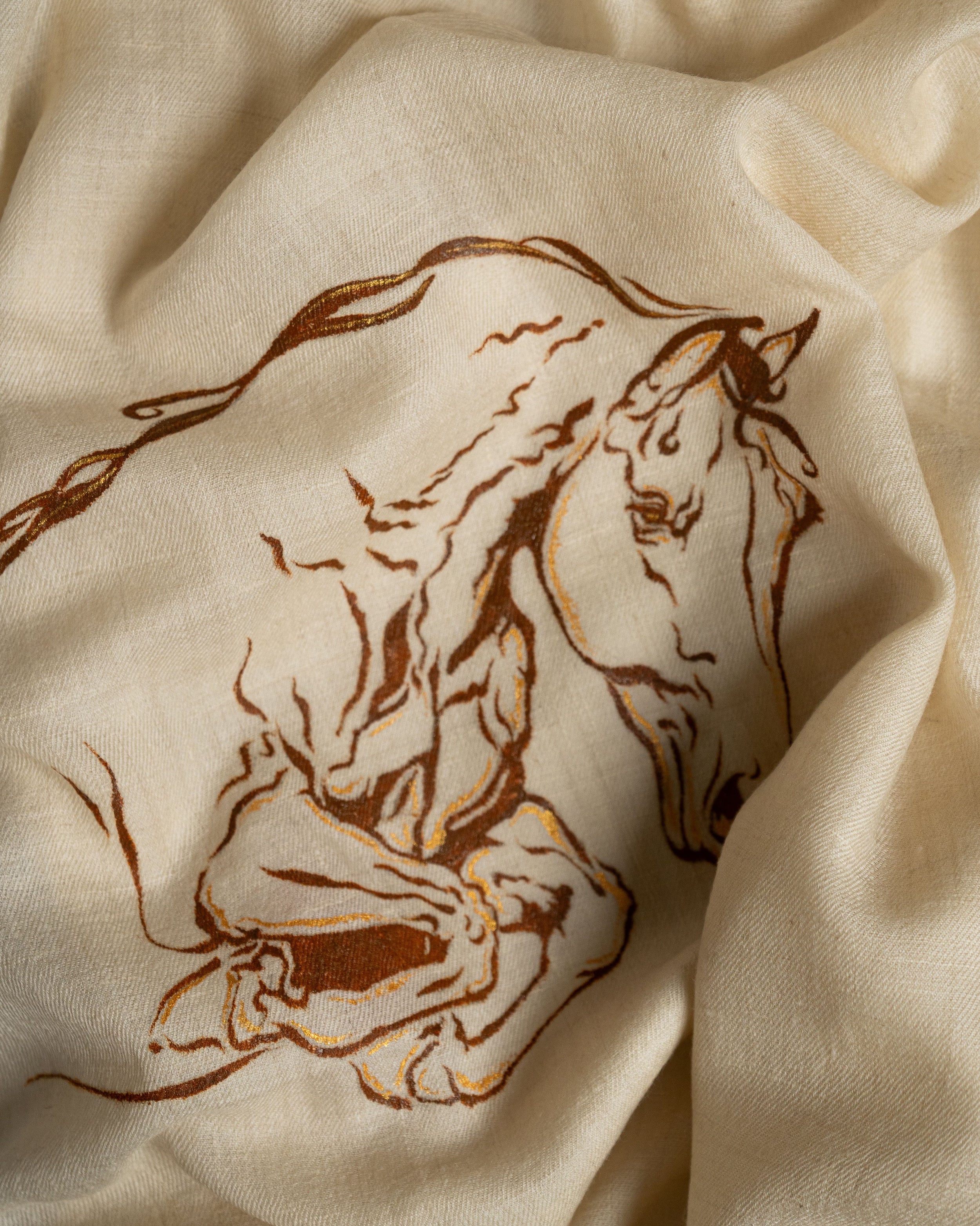 Oxer Drift Cashmere Stole — Cream stole from the Ashwaa Show Jumping collection