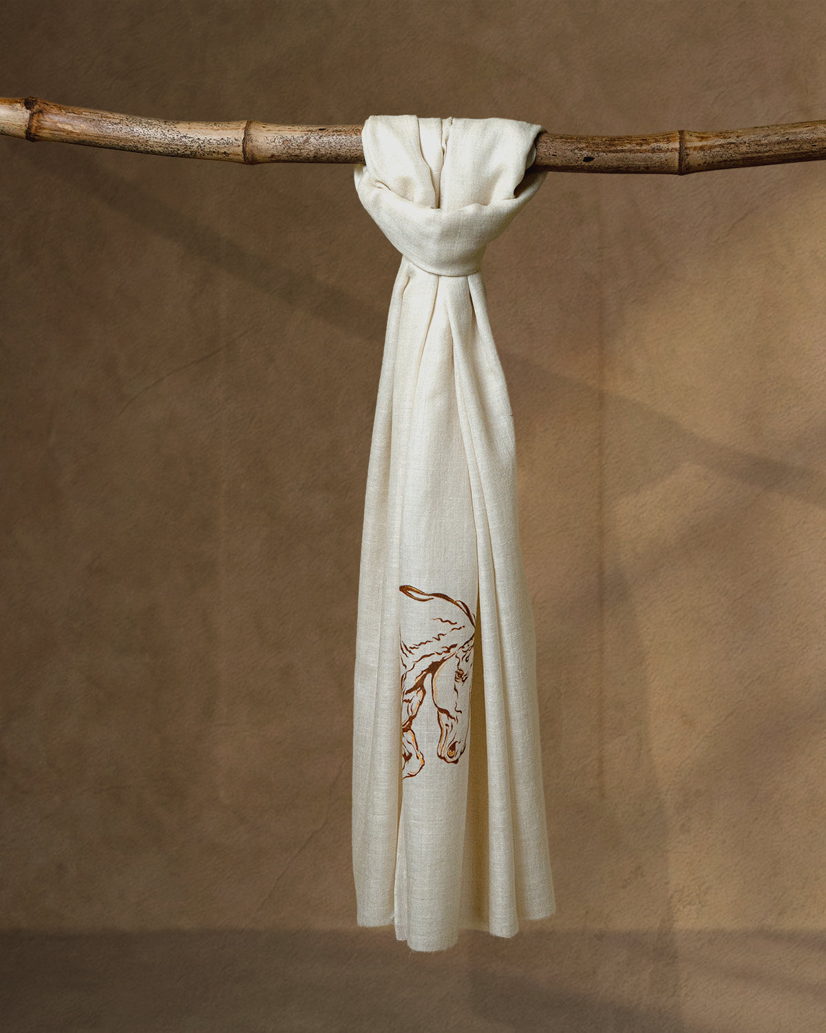 Oxer Drift Cashmere Stole — Cream stole from the Ashwaa Show Jumping collection