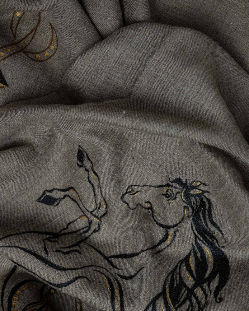 Caracole Dusk Cashmere Stole  Beige stole from the Ashwaa Show jumping collection