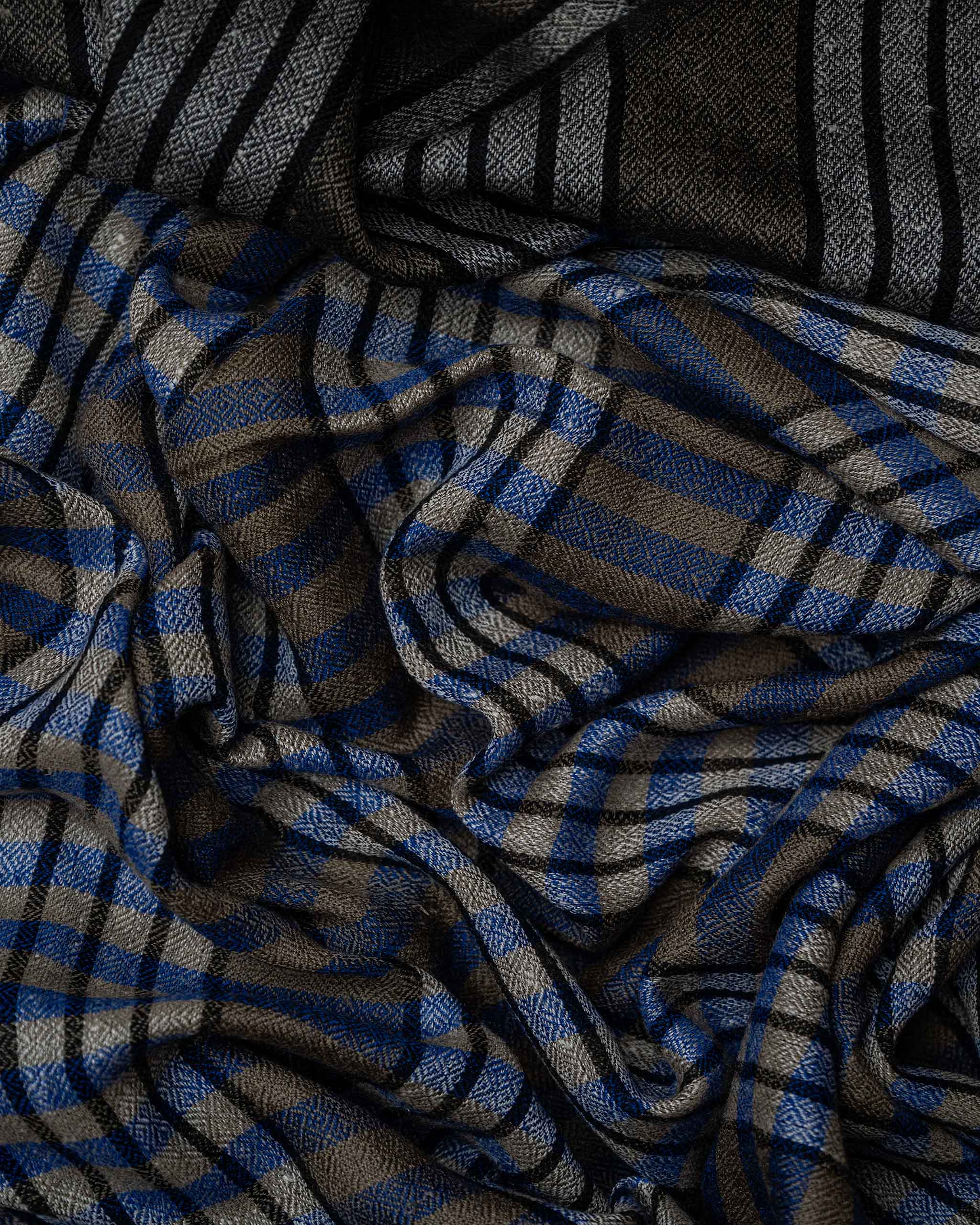 Flax Cross Cashmere Stole  Beige stole from the Ashwaa Sunrise collection