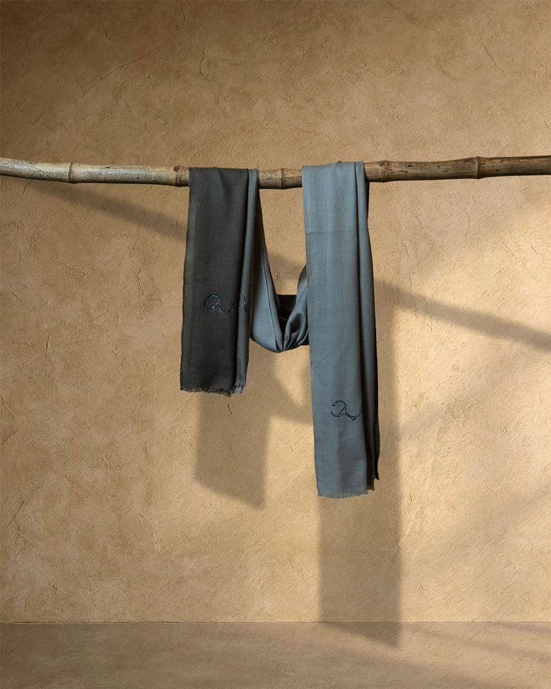 Midnight Bold Cashmere Stole  Black stole from the Ashwaa Sunrise collection