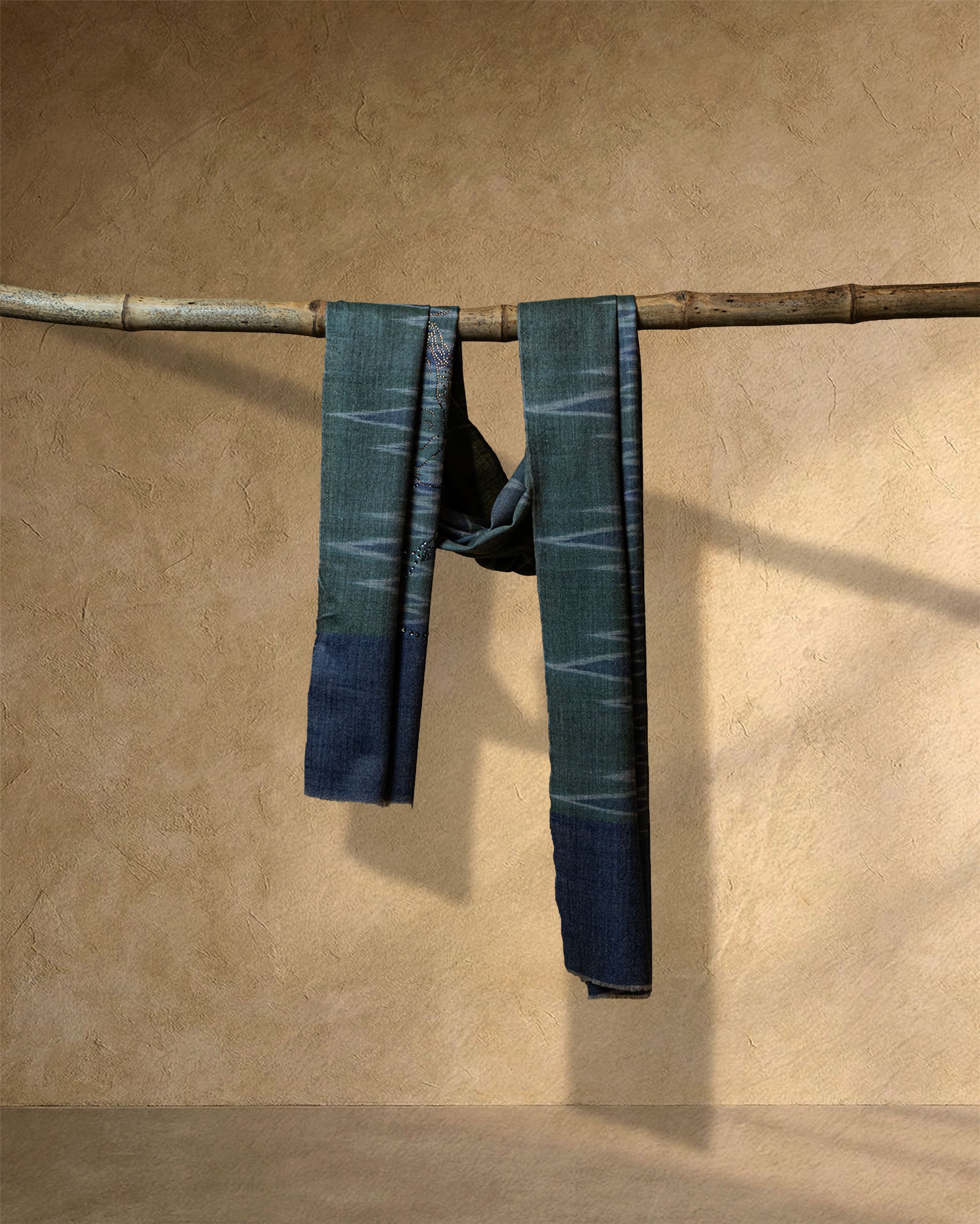 Olive Canter Cashmere Stole  Olive stole from the Ashwaa Show jumping collection