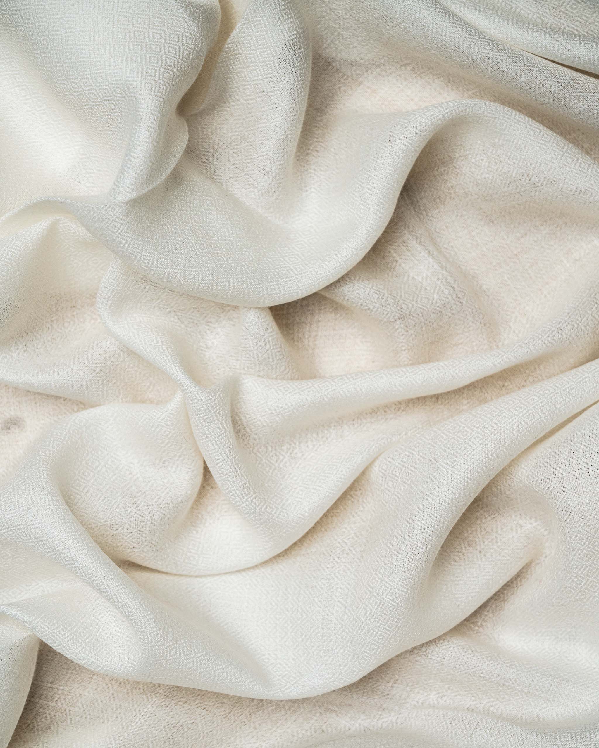 Winter Halt Wool Stole  White stole from the Ashwaa Sunrise collection