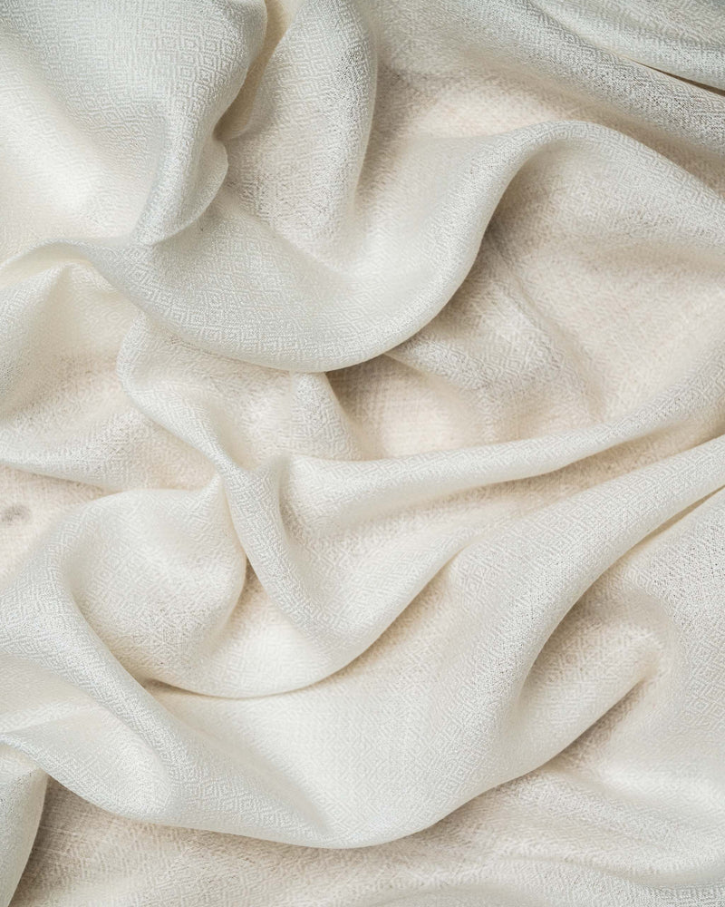 Winter Halt Wool Stole  White stole from the Ashwaa Sunrise collection