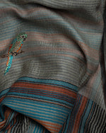 Linen Cross Wool Stole  Ivory stole from the Ashwaa Sunrise collection