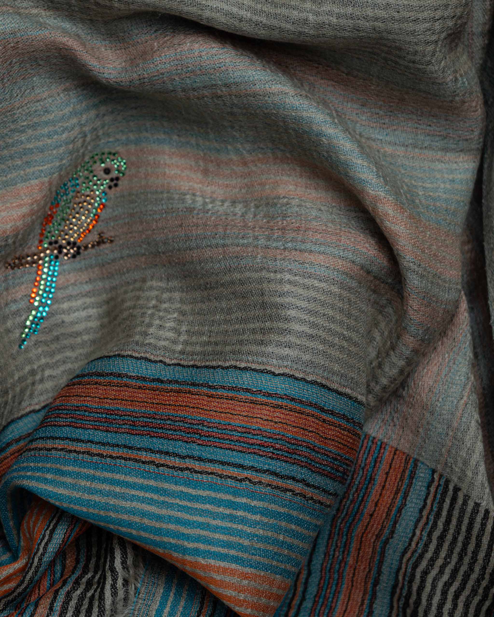 Linen Cross Wool Stole  Ivory stole from the Ashwaa Sunrise collection